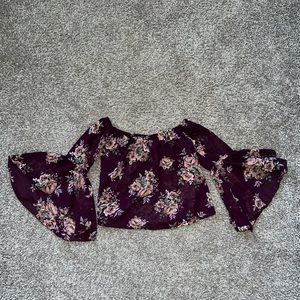 Flare sleeves crop top